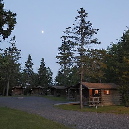 Narrows Too Camping Resort Cabin 1 Trenton Exterior foto